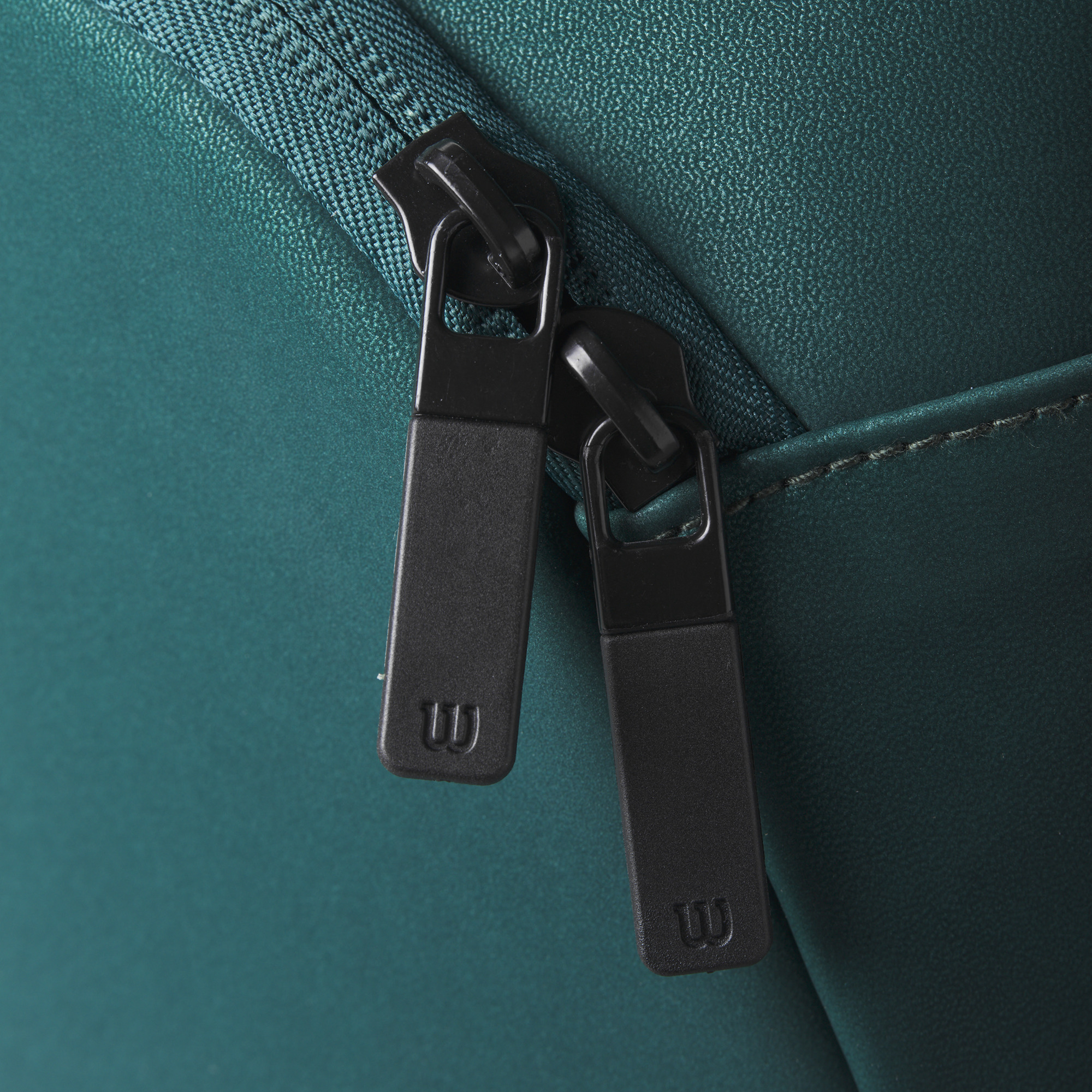 Saco Wilson Super Tour Blade V9 Saco Wilson Super Tour Blade v9